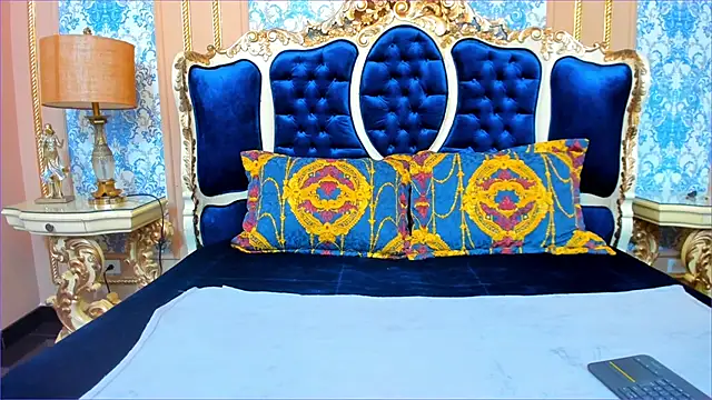 JulietaSinclair online show from October 18, 10:10 pm