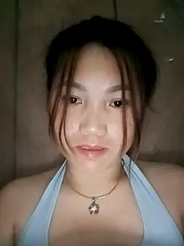 Snapshot of min-xinh chatting on October 23, 5:01 pm min-xinh online show from October 23, 5:01 pm