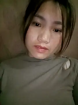 Snapshot of min-xinh chatting on November 1, 9:28 pm min-xinh online show from November 1, 9:28 pm