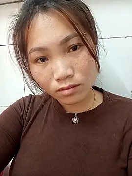 Snapshot of min-xinh chatting on November 25, 8:58 am min-xinh online show from November 25, 8:58 am