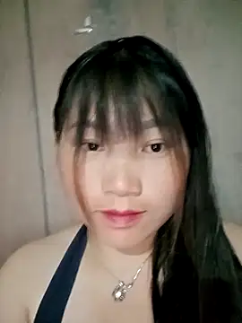 min-xinh online show from May 4, 1:51 pm