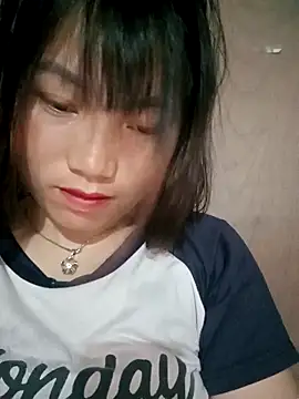 min-xinh online show from May 6, 12:32 pm