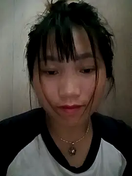 min-xinh online show from May 10, 11:26 am
