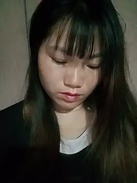 min-xinh online show from May 21, 9:55 pm