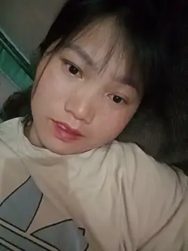 min-xinh online show from May 28, 1:30 pm