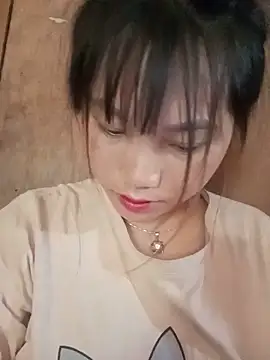 min-xinh online show from May 29, 1:47 am