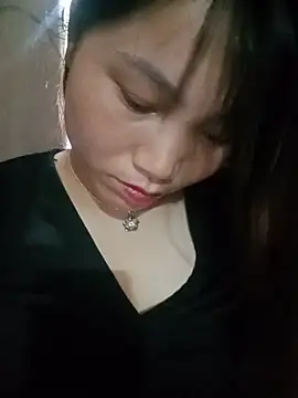 min-xinh online show from June 5, 1:45 am