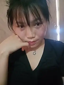 min-xinh online show from June 5, 8:42 am