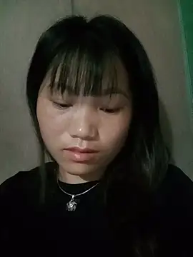 min-xinh online show from July 7, 8:35 pm