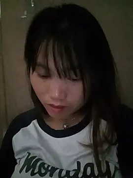 min-xinh online show from July 28, 3:35 am