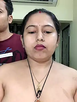 Snapshot of Hot_Misti_69 chatting on July 17, 4:23 pm Hot Misti 69 online show from July 17, 4:23 pm