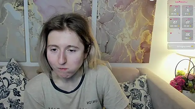 CamillaDreamer online show from May 25, 2:34 pm