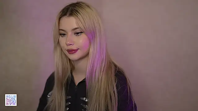 AshleyNikoo online show from November 14, 6:50 pm