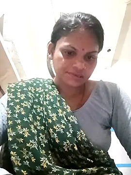 Snapshot of SHMA-77 chatting on September 29, 8:13 pm SHMA-77 online show from September 29, 8:13 pm