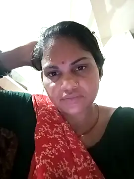 Snapshot of SHMA-77 chatting on November 1, 6:21 pm SHMA-77 online show from November 1, 6:21 pm