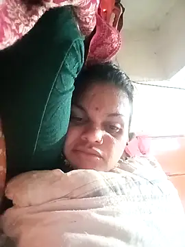 Snapshot of SHMA-77 chatting on November 20, 7:57 pm SHMA-77 online show from November 20, 7:57 pm
