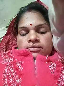 Snapshot of SHMA-77 chatting on November 24, 3:23 pm SHMA-77 online show from November 24, 3:23 pm