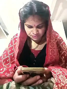 Snapshot of SHMA-77 chatting on February 9, 4:33 pm SHMA-77 online show from February 9, 4:33 pm