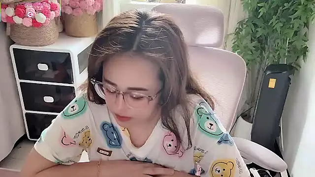 NEWONETO online show from June 15, 9:22 am
