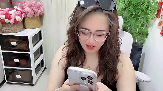 NEWONETO online show from July 11, 1:25 pm