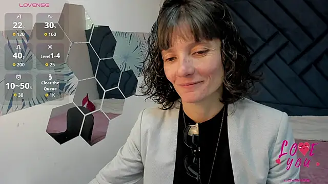 Snapshot of Valery_More__ chatting on June 24, 1:43 pm Valery More online show from June 24, 1:43 pm
