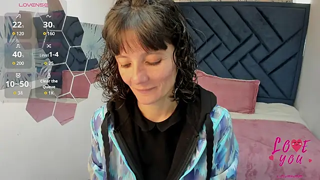Snapshot of Valery_More__ chatting on June 30, 1:45 pm Valery More online show from June 30, 1:45 pm