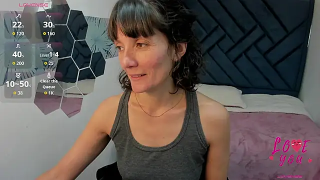 Snapshot of Valery_More__ chatting on July 1, 3:12 pm Valery More online show from July 1, 3:12 pm