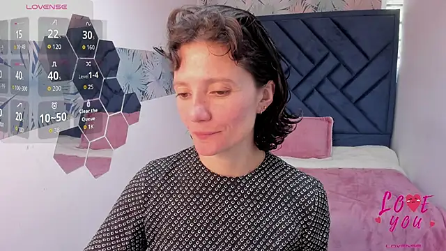 Snapshot of Valery_More__ chatting on July 7, 1:37 pm Valery More online show from July 7, 1:37 pm