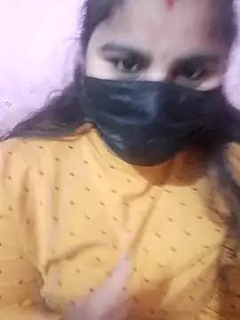 Snapshot of Mamta-Thakur chatting on December 19, 9:27 am Mamta-Thakur online show from December 19, 9:27 am