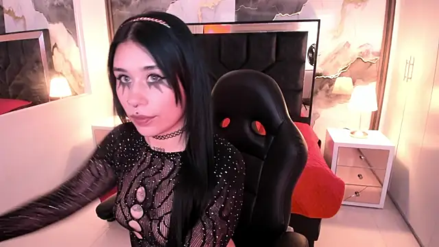 Snapshot of SusanVilla chatting on May 21, 8:16 pm SusanVilla online show from May 21, 8:16 pm