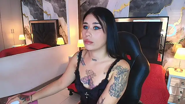 Snapshot of SusanVilla chatting on July 13, 6:33 pm SusanVilla online show from July 13, 6:33 pm