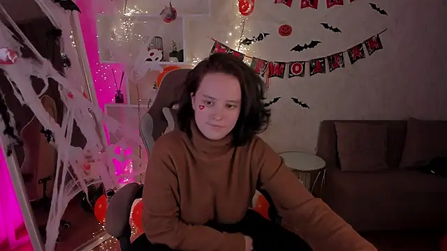 Snapshot of Violet_Ferguson chatting on October 29, 6:42 pm Violet Ferguson online show from October 29, 6:42 pm