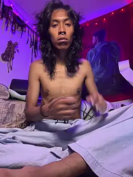 MadamLeRouge online show from March 17, 12:04 am