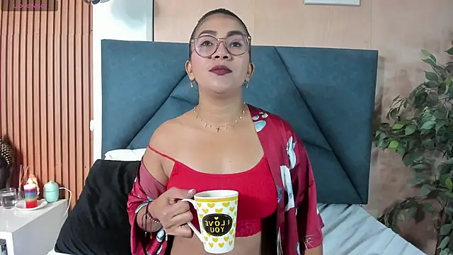 Darla Palmer online show from October 18, 11:33 am