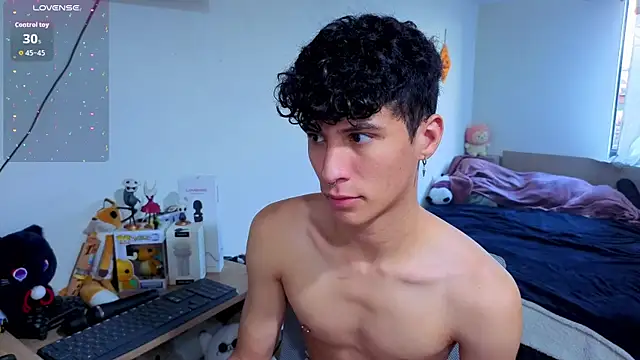 TwoBoys4Cum online show from November 22, 9:36 pm