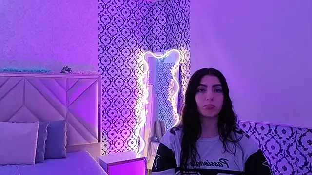 Ixchel tay online show from February 2, 4:00 am