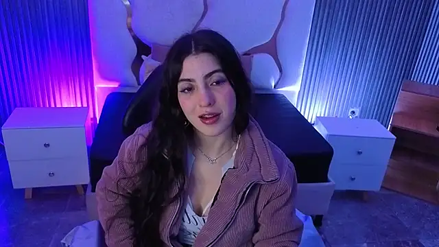 Snapshot of Ixchel_tay chatting on July 1, 4:47 am Ixchel tay online show from July 1, 4:47 am