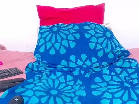 Snapshot of SexyLolah1 chatting on November 3, 5:03 pm SexyLolah1 online show from November 3, 5:03 pm