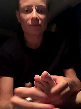 GoldenPussy1329 online show from November 6, 9:48 pm