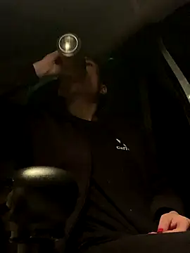 GoldenPussy1329 online show from November 7, 10:10 pm