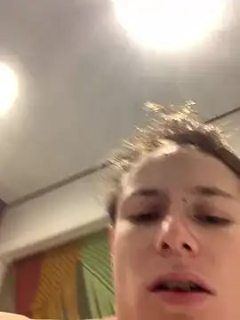 GoldenPussy1329 online show from December 1, 11:04 am