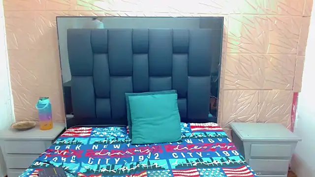 Snapshot of thaigo_twink38 chatting on November 4, 3:49 am thaigo twink38 online show from November 4, 3:49 am