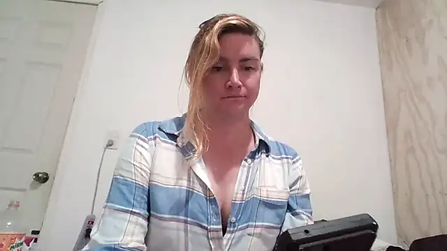 Snapshot of vagimosa chatting on November 3, 3:08 am vagimosa online show from November 3, 3:08 am