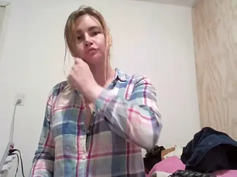 Snapshot of vagimosa chatting on November 7, 3:06 am vagimosa online show from November 7, 3:06 am