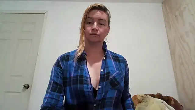 Snapshot of vagimosa chatting on November 8, 4:23 am vagimosa online show from November 8, 4:23 am