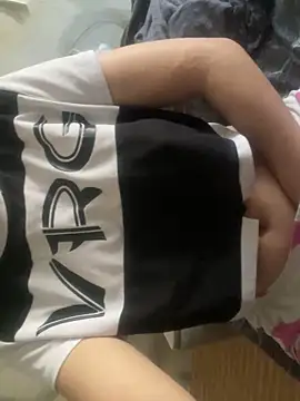 Snapshot of Beautiful661 chatting on October 20, 6:58 am Beautiful661 online show from October 20, 6:58 am