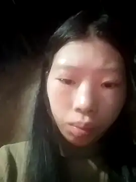 Snapshot of Khanhu_xx chatting on December 1, 11:21 pm Khanhu xx online show from December 1, 11:21 pm