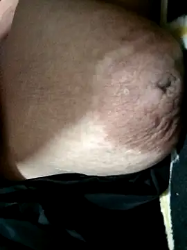 Hotmommax online show from October 2, 5:09 pm