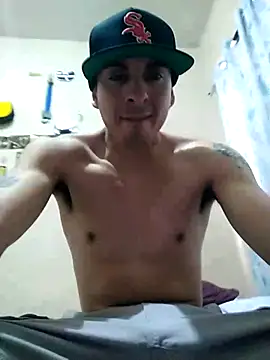 Snapshot of Tucloroformosexxx chatting on July 22, 7:27 pm Tucloroformosexxx online show from July 22, 7:27 pm