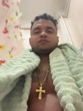 Snapshot of morenito_00987 chatting on December 16, 2:00 pm morenito 00987 online show from December 16, 2:00 pm